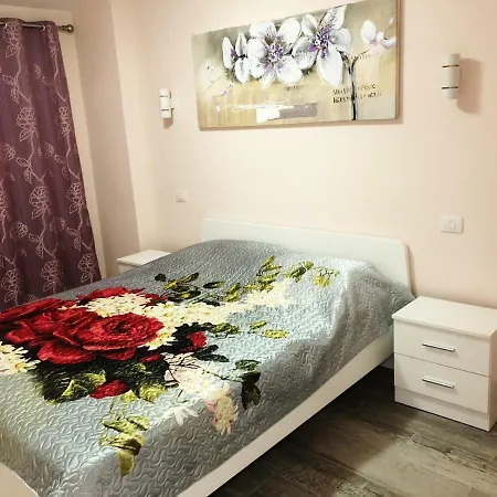 דירה Lovely 1-bedroom With A Big Terrace, Americas, Tenerife ארונה