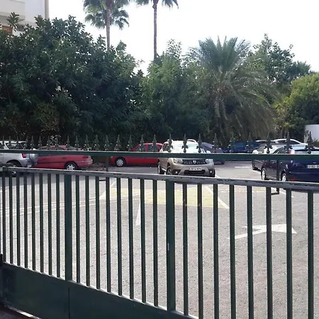 Lovely 1-bedroom With A Big Terrace, Americas, Tenerife דירה