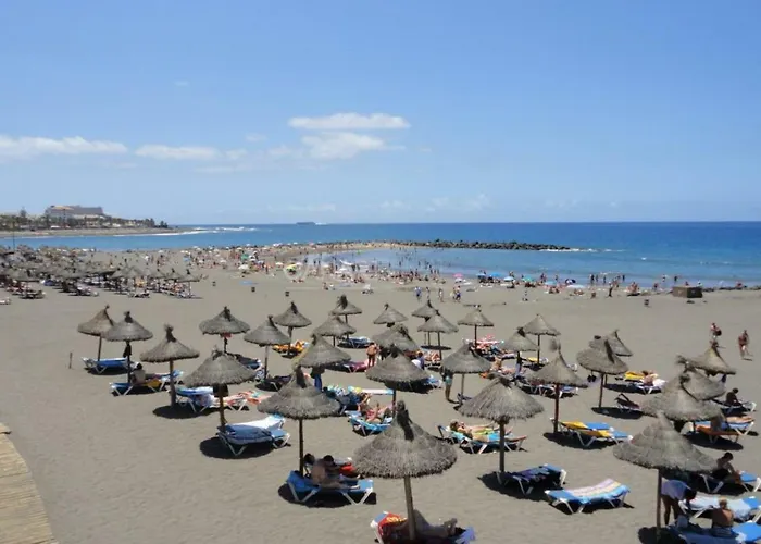 Lovely 1-bedroom With A Big Terrace, Americas, Tenerife * 阿罗纳